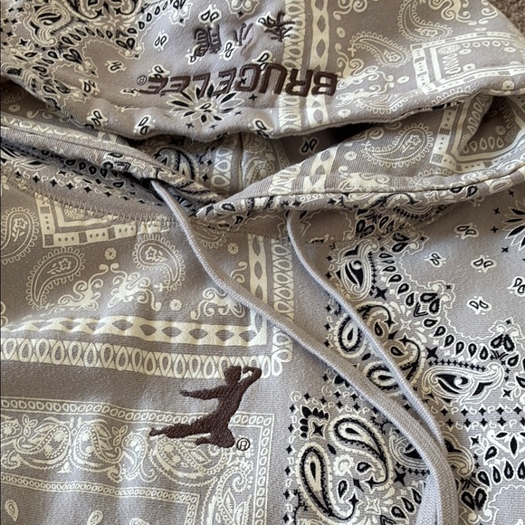 Bruce Lee Paisley hoodie Shoe Palace - Picture 3 of 5